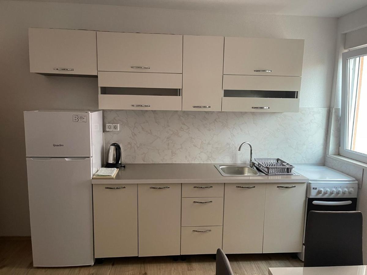 Apartmani Zuti Neum Exterior foto