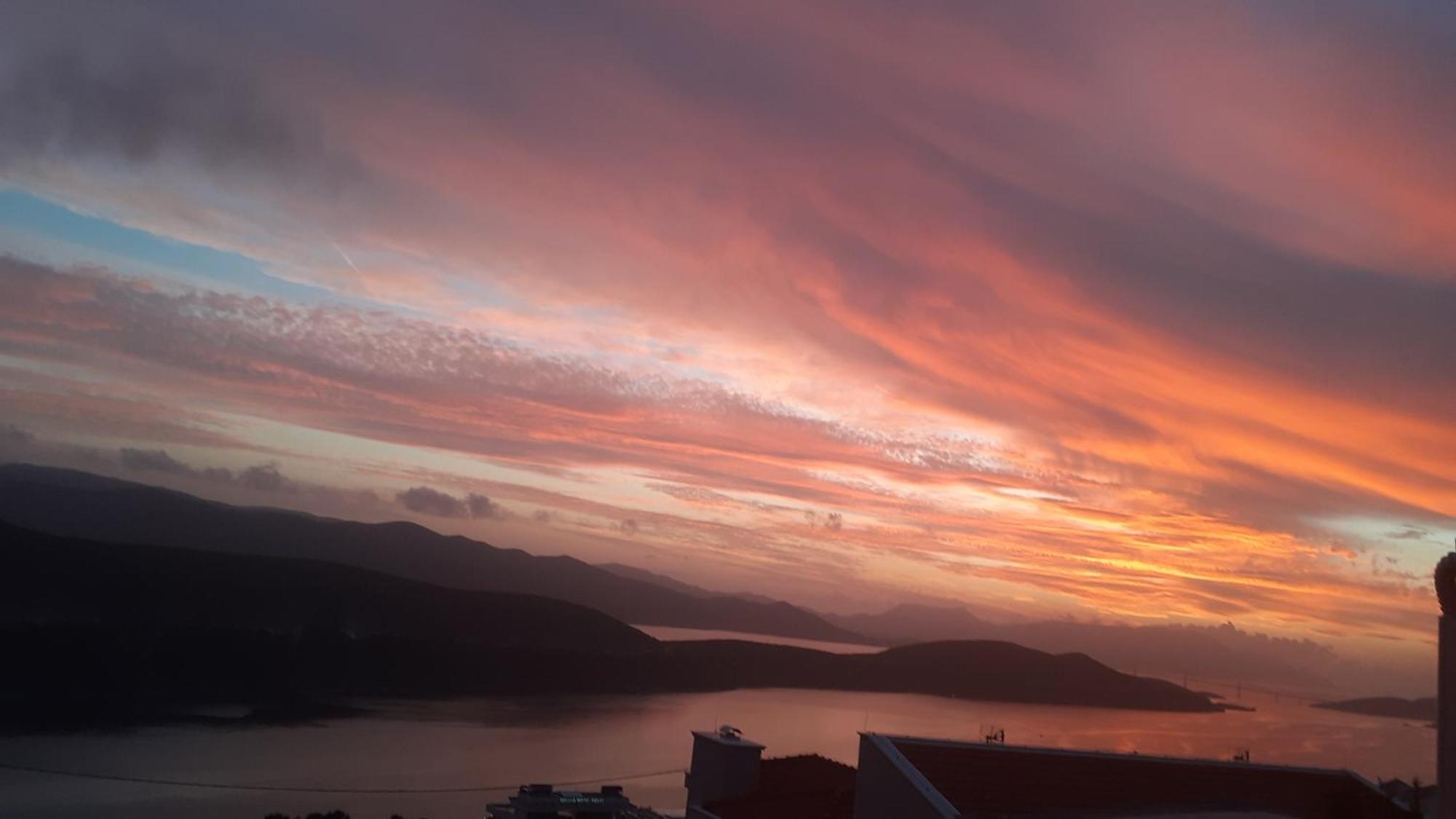 Apartmani Zuti Neum Exterior foto